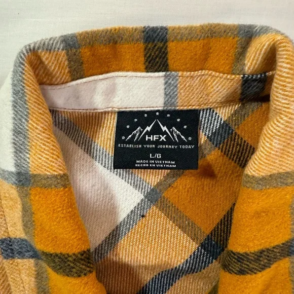 The HFX Women's Plaid Flannel Shirt Jackets in Size L - Picture 5 of 11